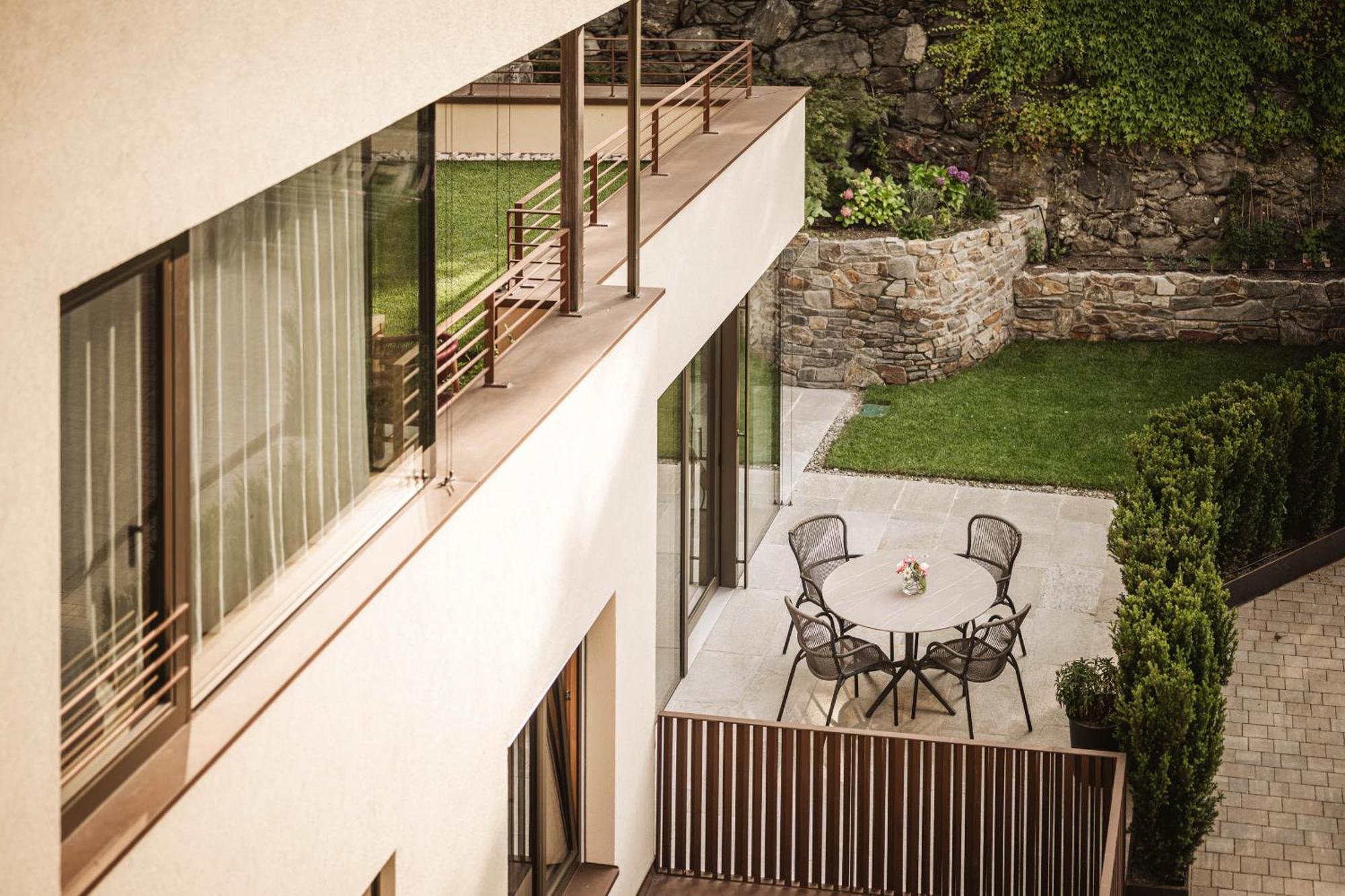 Milla Apartments Bresanona Exterior foto